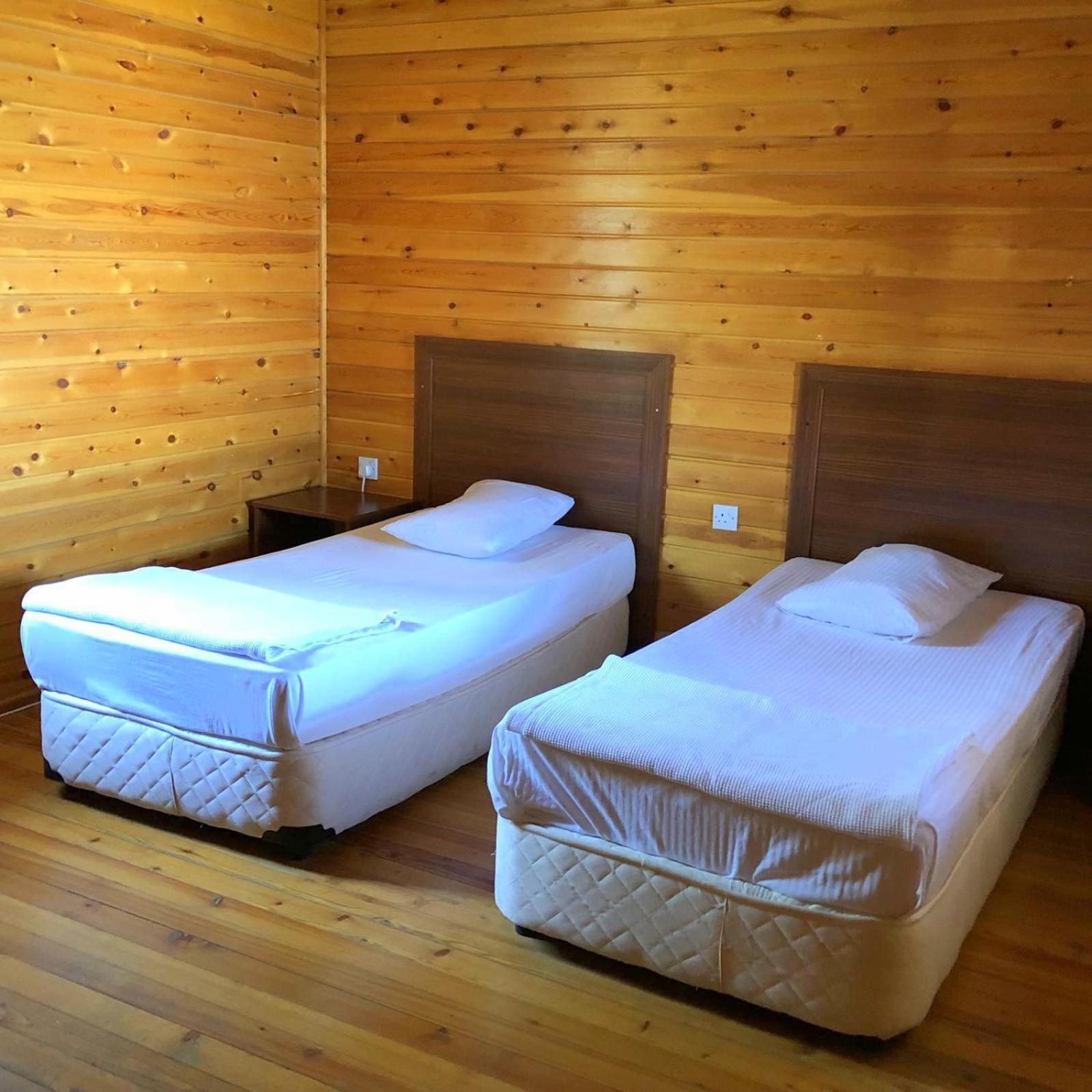 Agios Georgios  Zambak Holiday Village & Restaurant Superb Seafront Location ! מראה חיצוני תמונה