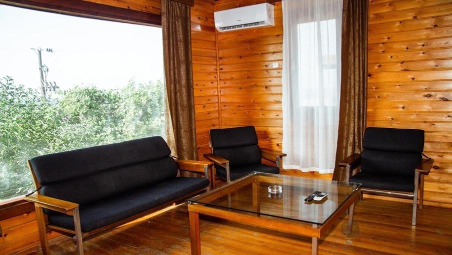 Agios Georgios  Zambak Holiday Village & Restaurant Superb Seafront Location ! מראה חיצוני תמונה
